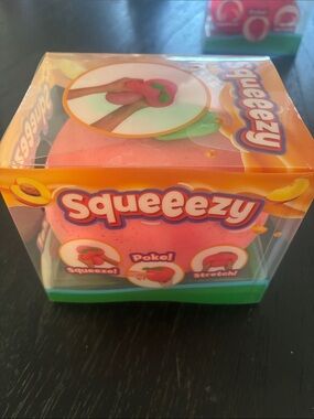 Peach Squishy  Toy - Kids Toy